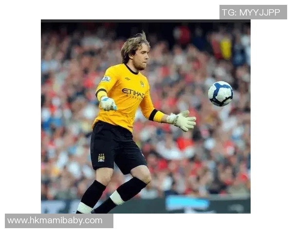 杨磊独家分享篮球心得与技巧助你提升球场表现和战术理解 杨磊独家分享篮球心得与技巧助你提升球场表现和战术理解